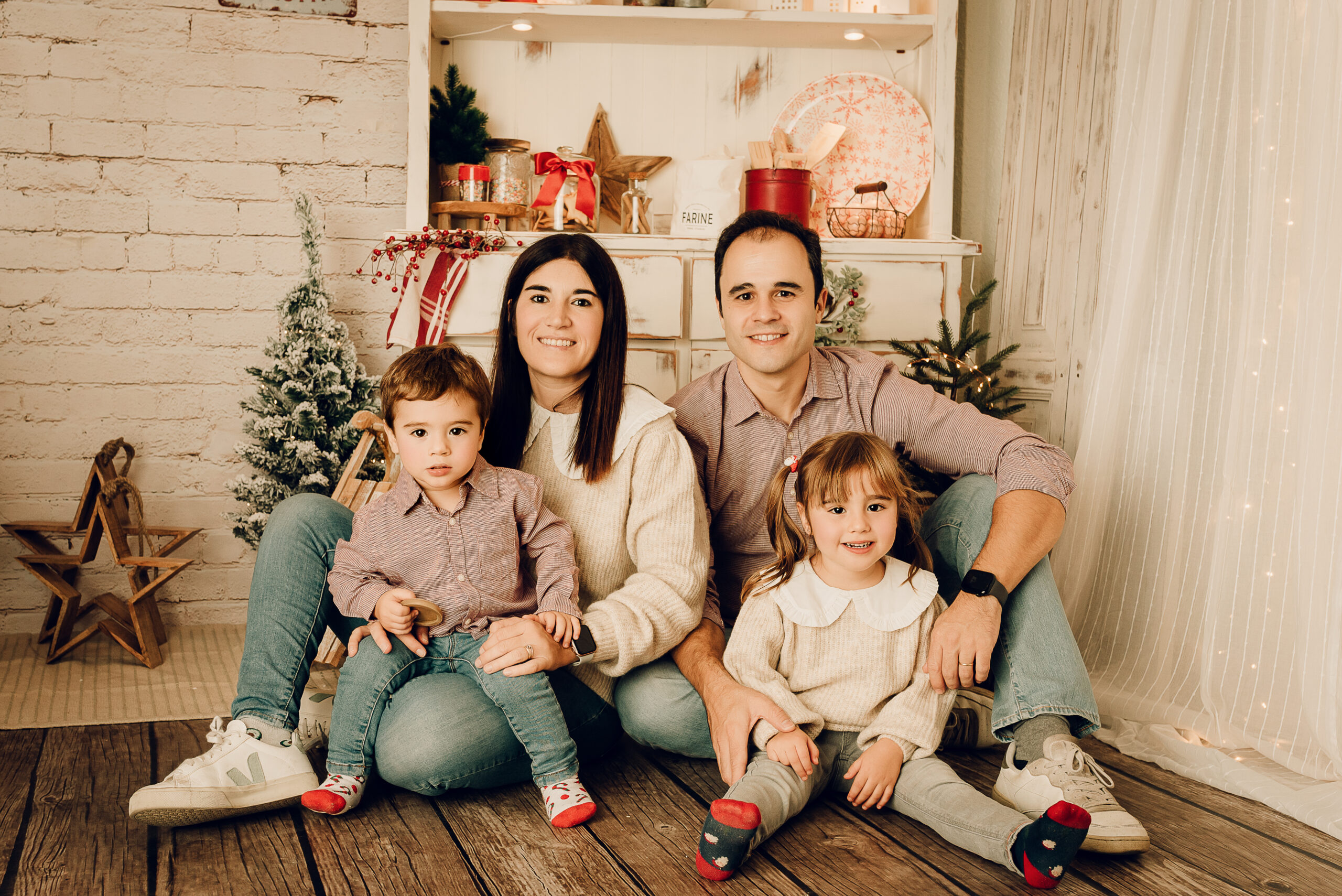 2023-10-28 Lucia y Lucas Navidad-6